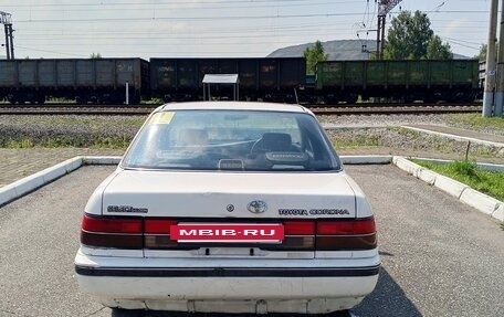 Toyota Corona VIII (T170), 1988 год, 50 000 рублей, 3 фотография