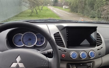 Mitsubishi L200 IV рестайлинг, 2007 год, 1 150 000 рублей, 9 фотография