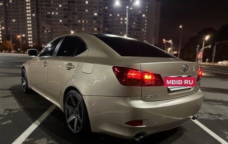 Lexus IS II рестайлинг 2, 2006 год, 1 200 000 рублей, 4 фотография