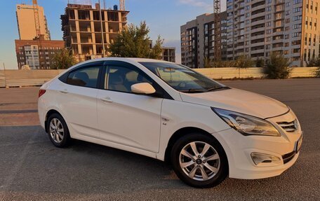 Hyundai Solaris II рестайлинг, 2014 год, 955 000 рублей, 3 фотография