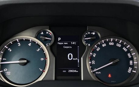 Toyota Land Cruiser Prado 150 рестайлинг 2, 2022 год, 5 950 000 рублей, 9 фотография