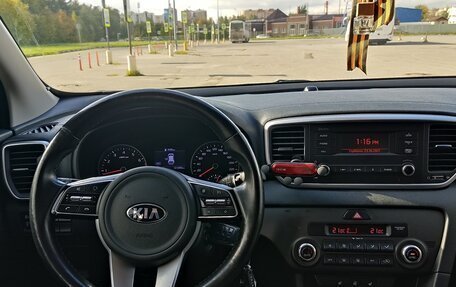 KIA Sportage IV рестайлинг, 2018 год, 1 720 000 рублей, 10 фотография