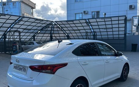 Hyundai Solaris II рестайлинг, 2018 год, 1 100 000 рублей, 3 фотография