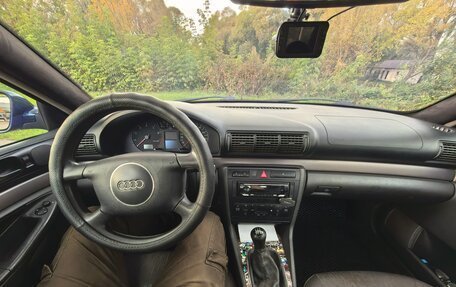 Audi A4, 2000 год, 450 000 рублей, 11 фотография