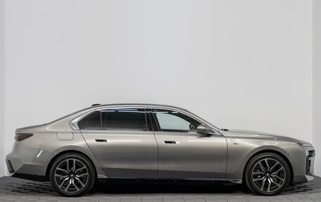 BMW 7 серия, 2025 год, 13 990 000 рублей, 8 фотография