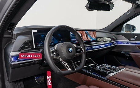 BMW 7 серия, 2025 год, 13 990 000 рублей, 13 фотография
