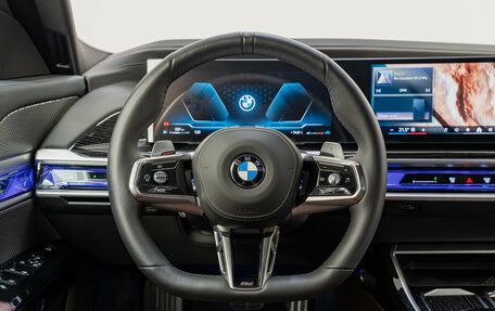 BMW 7 серия, 2025 год, 13 990 000 рублей, 19 фотография