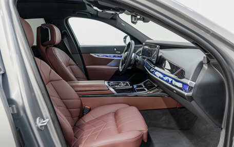 BMW 7 серия, 2025 год, 13 990 000 рублей, 17 фотография