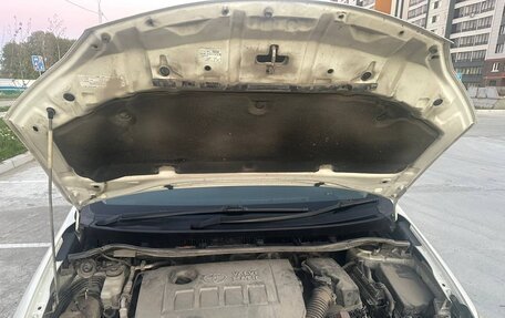 Toyota Wish II, 2010 год, 1 300 000 рублей, 29 фотография