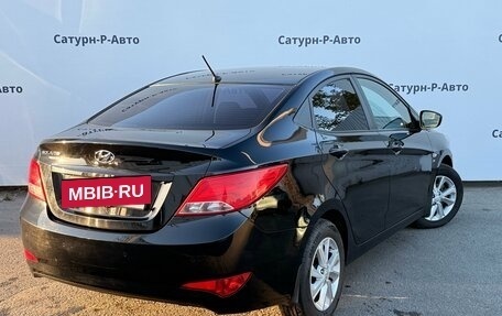 Hyundai Solaris II рестайлинг, 2016 год, 990 000 рублей, 6 фотография