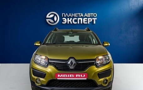 Renault Sandero II рестайлинг, 2015 год, 1 090 000 рублей, 2 фотография