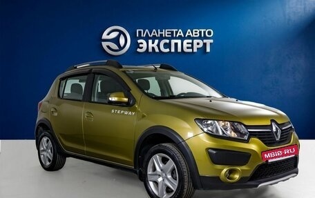 Renault Sandero II рестайлинг, 2015 год, 1 090 000 рублей, 3 фотография