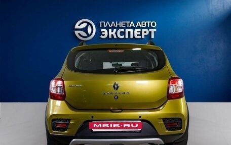 Renault Sandero II рестайлинг, 2015 год, 1 090 000 рублей, 5 фотография