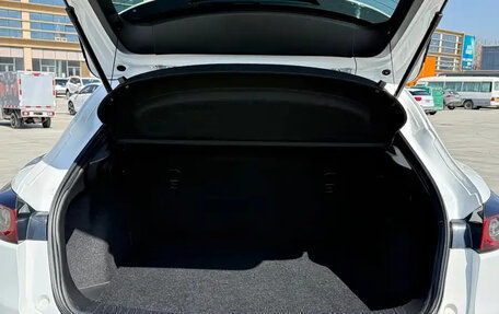 Mazda CX-4, 2023 год, 2 330 010 рублей, 11 фотография