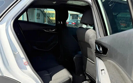 Mazda CX-4, 2023 год, 2 330 010 рублей, 12 фотография