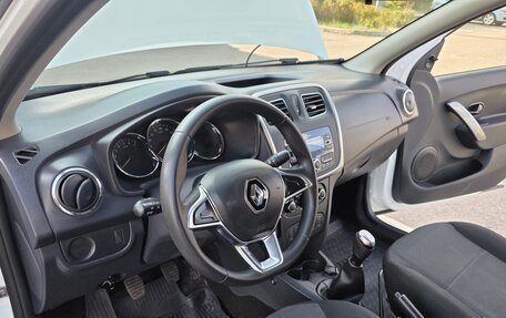 Renault Logan II, 2021 год, 747 000 рублей, 16 фотография
