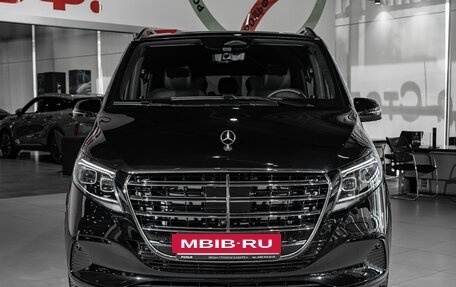 Mercedes-Benz V-Класс, 2026 год, 14 988 750 рублей, 2 фотография