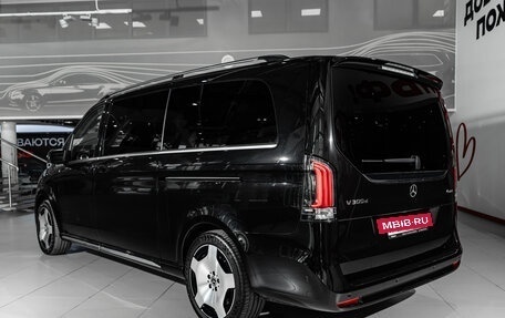 Mercedes-Benz V-Класс, 2026 год, 14 988 750 рублей, 6 фотография