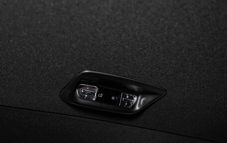 Mercedes-Benz V-Класс, 2026 год, 14 988 750 рублей, 30 фотография