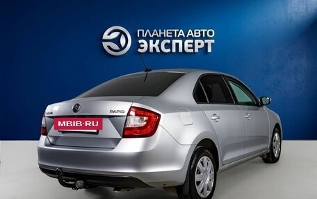 Skoda Rapid I, 2018 год, 1 100 000 рублей, 4 фотография
