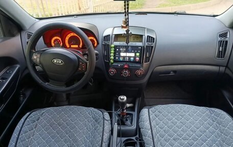 KIA cee'd I рестайлинг, 2008 год, 549 000 рублей, 15 фотография