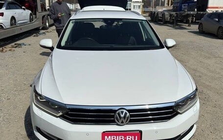 Volkswagen Passat B8 рестайлинг, 2016 год, 1 830 000 рублей, 5 фотография