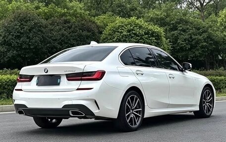 BMW 3 серия, 2022 год, 2 710 010 рублей, 2 фотография