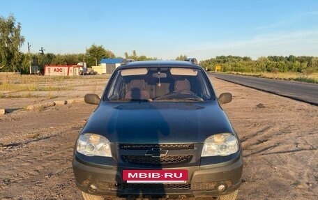 Chevrolet Niva I рестайлинг, 2009 год, 410 000 рублей, 2 фотография