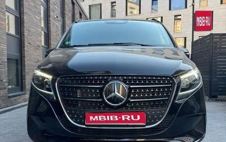 Mercedes-Benz V-Класс, 2024 год, 12 800 000 рублей, 1 фотография
