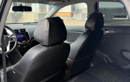 Hyundai Solaris II рестайлинг, 2016 год, 1 200 000 рублей, 1 фотография