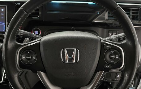 Honda Stepwgn IV, 2017 год, 1 897 000 рублей, 27 фотография