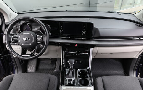 KIA Carnival, 2021 год, 3 549 000 рублей, 16 фотография