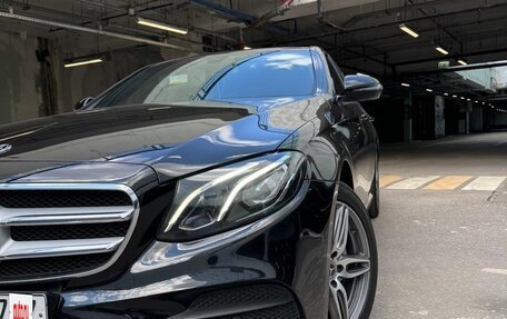 Mercedes-Benz E-Класс, 2019 год, 2 750 000 рублей, 2 фотография