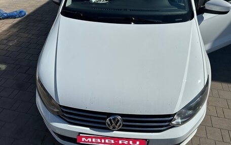 Volkswagen Polo VI (EU Market), 2015 год, 830 000 рублей, 4 фотография