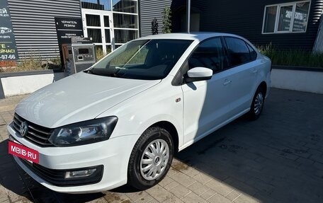 Volkswagen Polo VI (EU Market), 2015 год, 830 000 рублей, 2 фотография