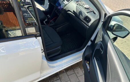 Volkswagen Polo VI (EU Market), 2015 год, 830 000 рублей, 15 фотография