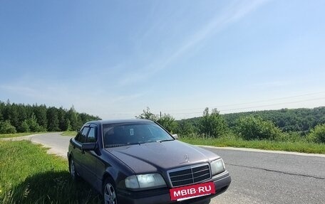 Mercedes-Benz C-Класс, 1996 год, 210 000 рублей, 7 фотография