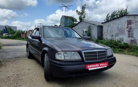 Mercedes-Benz C-Класс, 1996 год, 210 000 рублей, 9 фотография