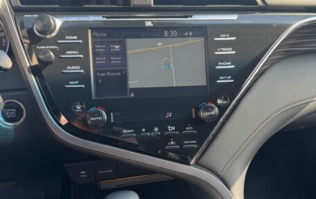 Toyota Camry, 2021 год, 3 150 000 рублей, 15 фотография