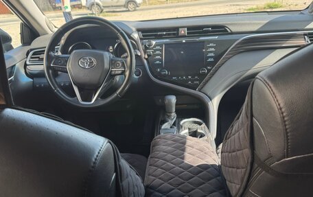 Toyota Camry, 2021 год, 3 150 000 рублей, 11 фотография