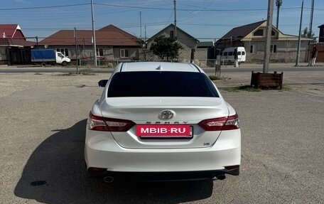 Toyota Camry, 2021 год, 3 150 000 рублей, 4 фотография