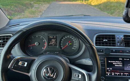 Volkswagen Polo VI (EU Market), 2018 год, 1 000 000 рублей, 10 фотография