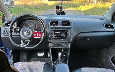 Volkswagen Polo VI (EU Market), 2018 год, 1 000 000 рублей, 8 фотография