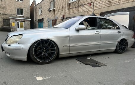 Mercedes-Benz S-Класс, 2002 год, 550 000 рублей, 2 фотография