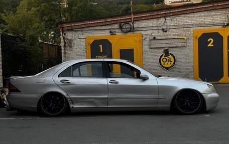 Mercedes-Benz S-Класс, 2002 год, 550 000 рублей, 3 фотография