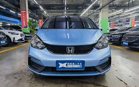 Honda Fit, 2022 год, 960 000 рублей, 2 фотография