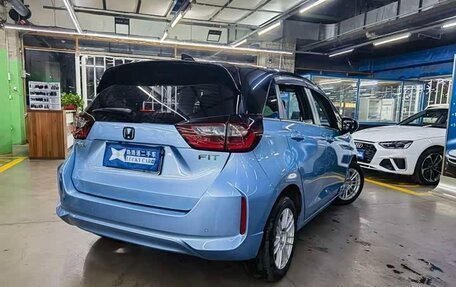 Honda Fit, 2022 год, 960 000 рублей, 4 фотография