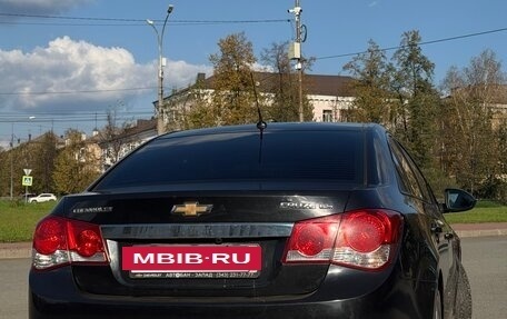 Chevrolet Cruze II, 2011 год, 675 000 рублей, 8 фотография