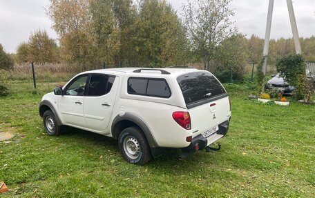Mitsubishi L200 IV рестайлинг, 2013 год, 1 450 000 рублей, 3 фотография