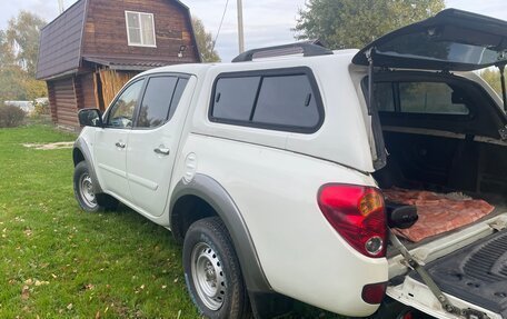 Mitsubishi L200 IV рестайлинг, 2013 год, 1 450 000 рублей, 7 фотография